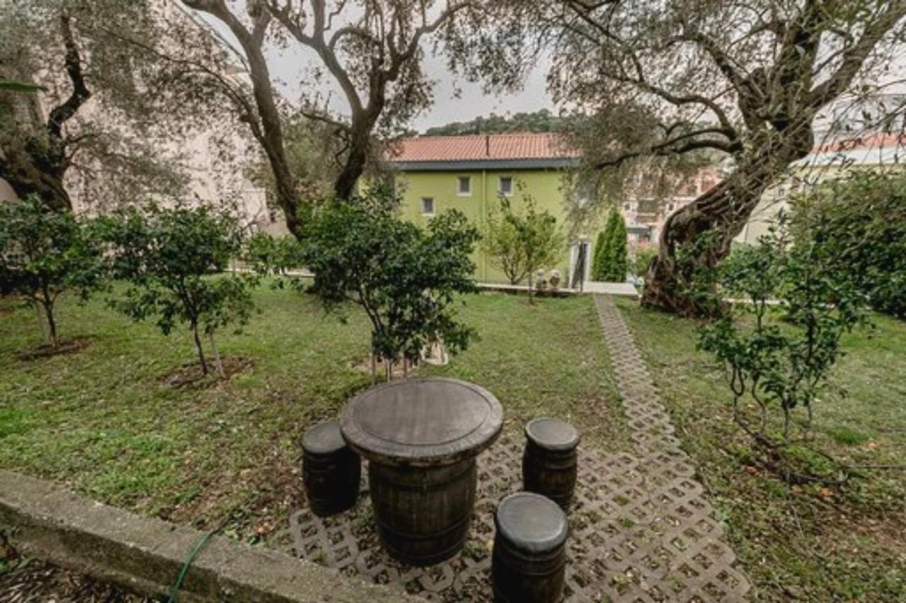 Olive Garden Apartment Petrovac Exterior photo
